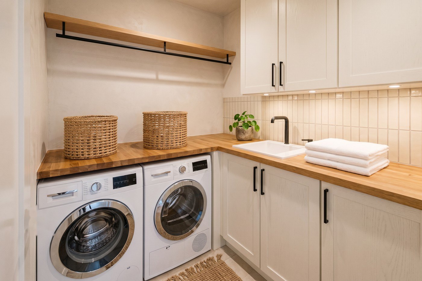 23205 Ladeene Ave, Laundry, artist's rendering